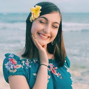 Meet your Posher, Kristina